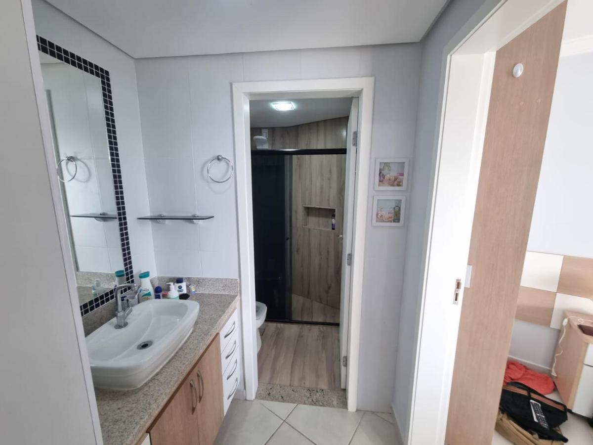 Enseada Nautico Apart Flat I Vista Para O Lago Corumba Caldas Novas Kültér fotó